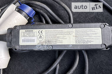 Хетчбек Nissan Leaf 2014 в 