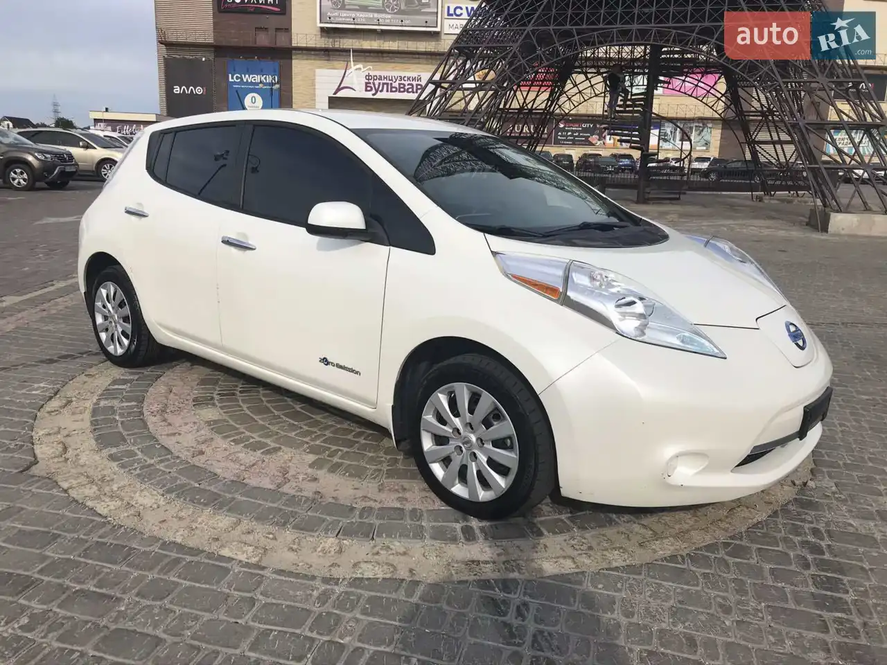 2016 Nissan Leaf - мініатюра 14
