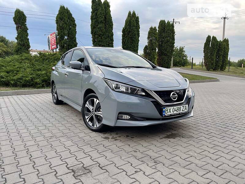 Nissan Leaf 2021