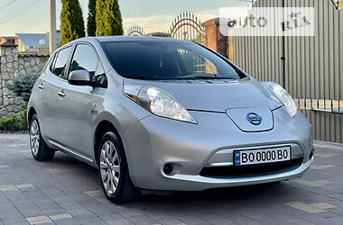 Хетчбек Nissan Leaf 2013 в Тернополі