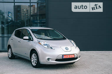 Хетчбек Nissan Leaf 2013 в Тернополі