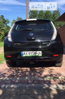 Минивэн Nissan Leaf 2015 в Харькове