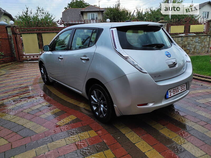 Хэтчбек Nissan Leaf 2014 в Стрые