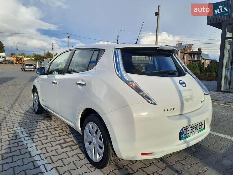 Хэтчбек Nissan Leaf 2017 в Черновцах