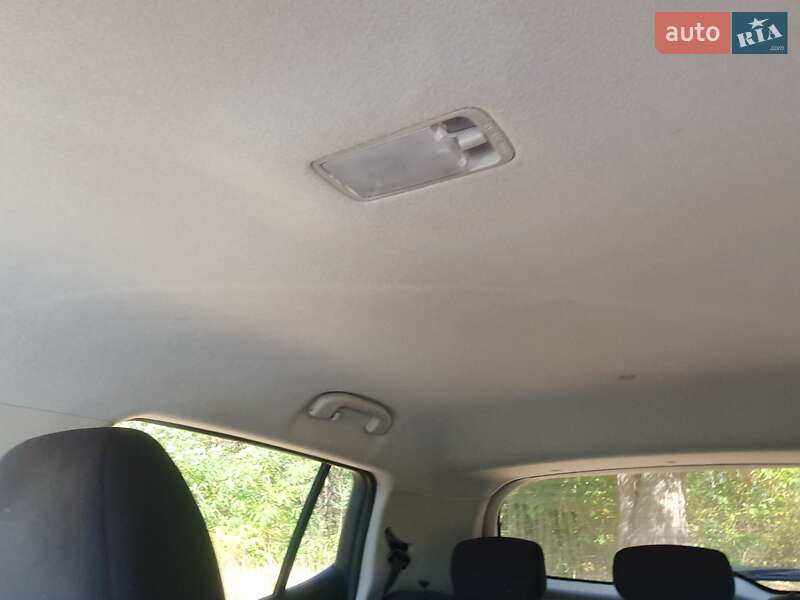 Хетчбек Nissan Leaf 2016 в Києві