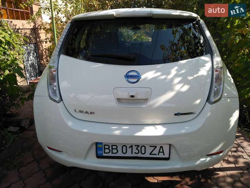 Хэтчбек Nissan Leaf 2017 в Павлограде фото 12 Хэтчбек Nissan Leaf 2017 в Павлограде