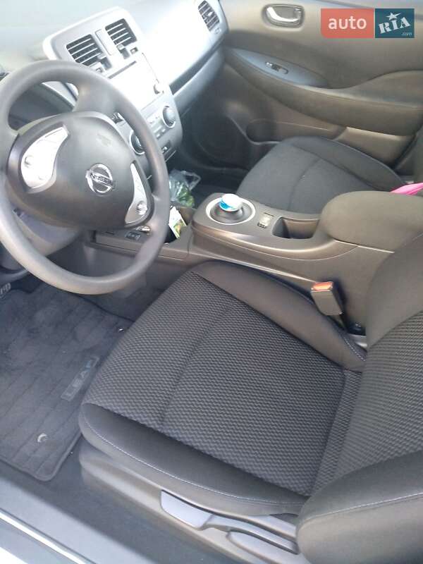 Хэтчбек Nissan Leaf 2017 в Павлограде фото 16 Хэтчбек Nissan Leaf 2017 в Павлограде