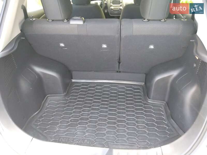 Хэтчбек Nissan Leaf 2017 в Павлограде фото 17 Хэтчбек Nissan Leaf 2017 в Павлограде