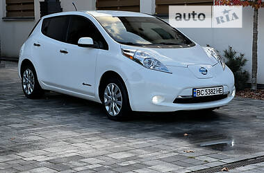 Хетчбек Nissan Leaf 2013 в Львові