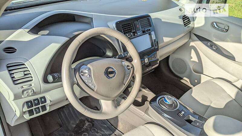 Хэтчбек Nissan Leaf 2012 в Виннице фото 4 Хэтчбек Nissan Leaf 2012 в Виннице