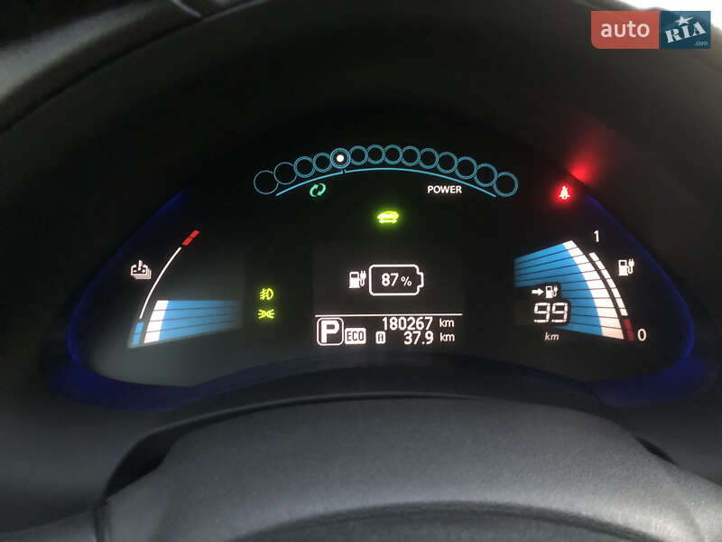 Хэтчбек Nissan Leaf 2013 в Днепре фото 12 Хэтчбек Nissan Leaf 2013 в Днепре