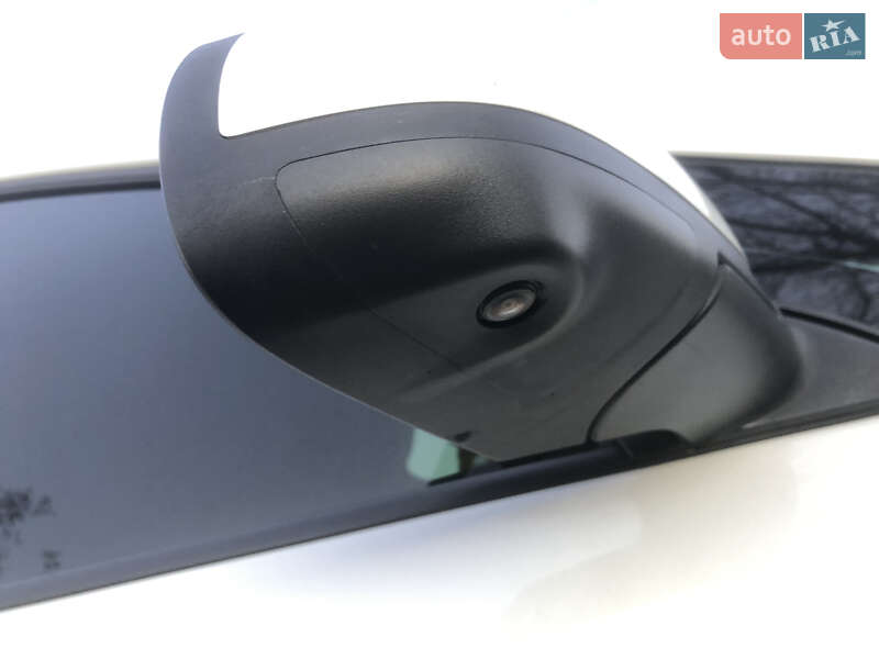Хэтчбек Nissan Leaf 2013 в Днепре фото 21 Хэтчбек Nissan Leaf 2013 в Днепре