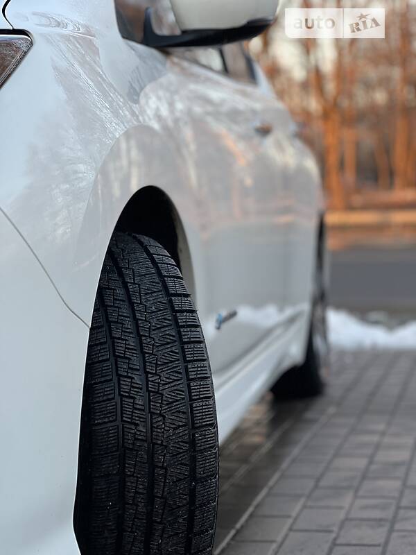 Хэтчбек Nissan Leaf 2018 в Тернополе