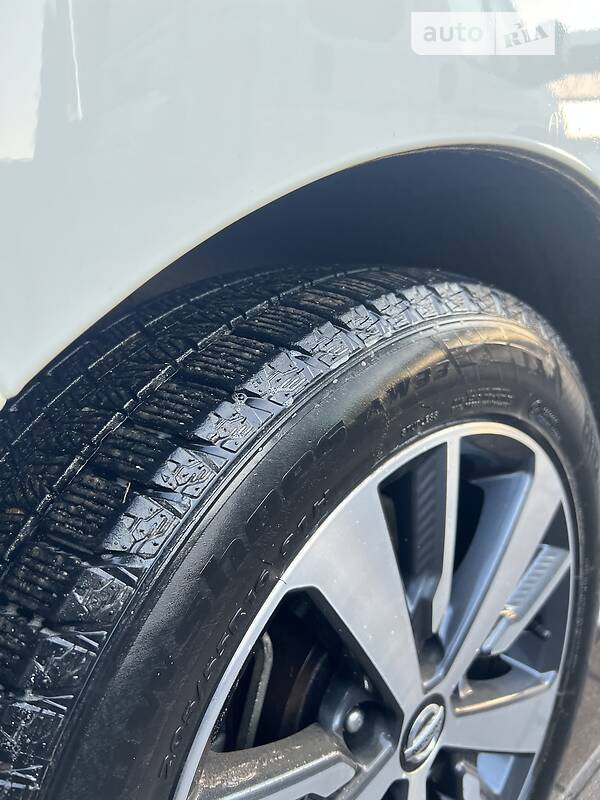 Хэтчбек Nissan Leaf 2018 в Тернополе