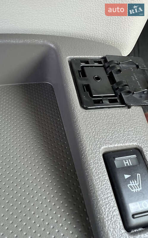 Хетчбек Nissan Leaf 2012 в Києві фото 17 Хетчбек Nissan Leaf 2012 в Києві