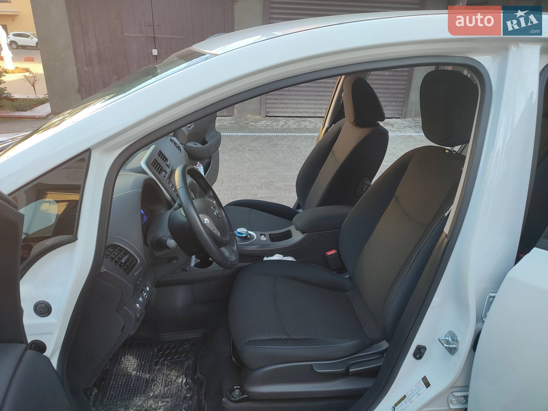 2015 Nissan Leaf - мініатюра 8
