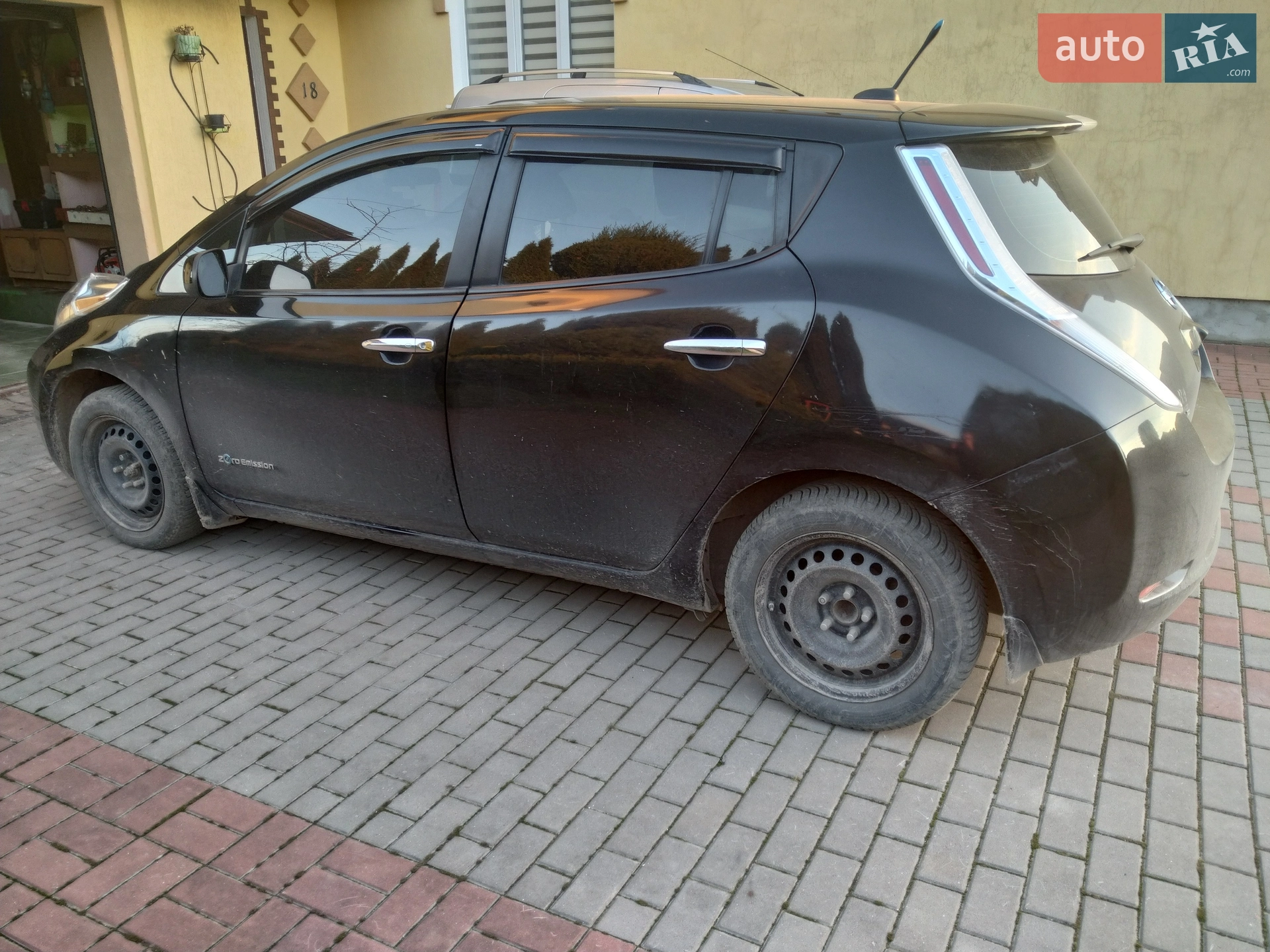 2013 Nissan Leaf - мініатюра 3