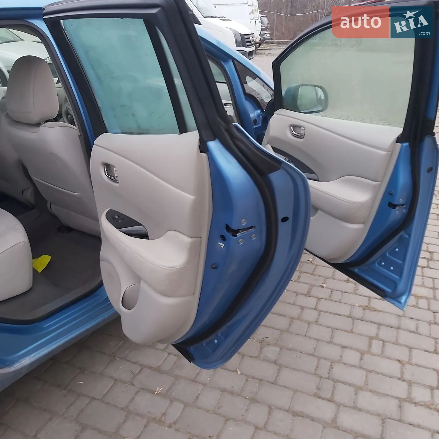 2012 Nissan Leaf - мініатюра 13