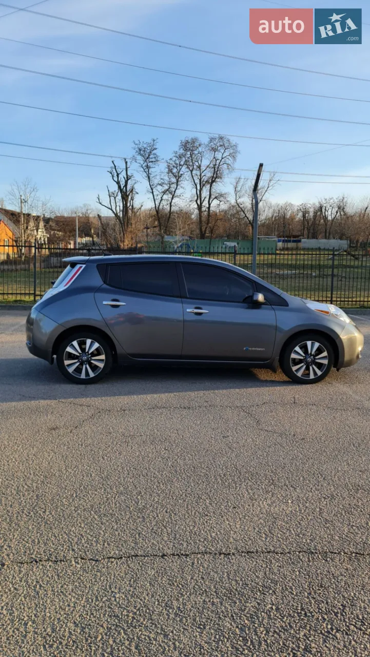 2016 Nissan Leaf - мініатюра 23