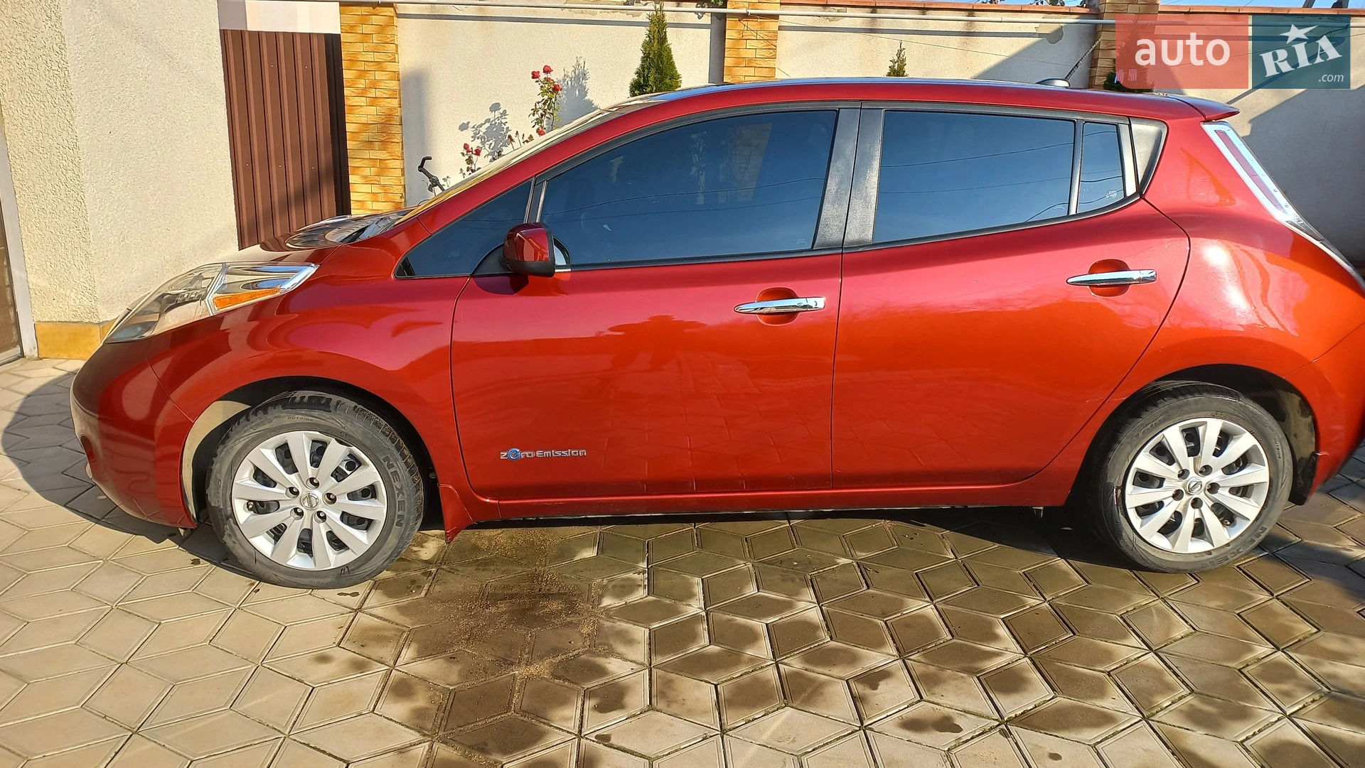 2015 Nissan Leaf - мініатюра 3