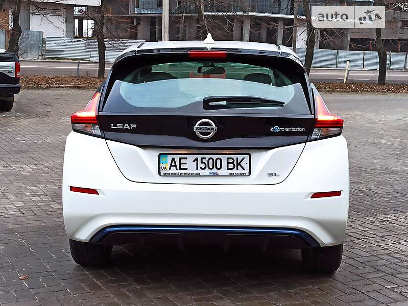 Хетчбек Nissan Leaf 2019 в Дніпрі