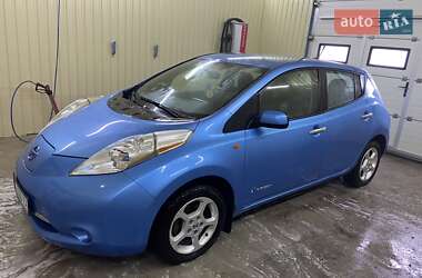 Хэтчбек Nissan Leaf 2013 в Полтаве