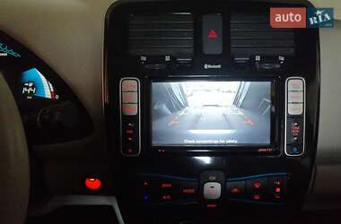 Хетчбек Nissan Leaf 2014 в Дніпрі