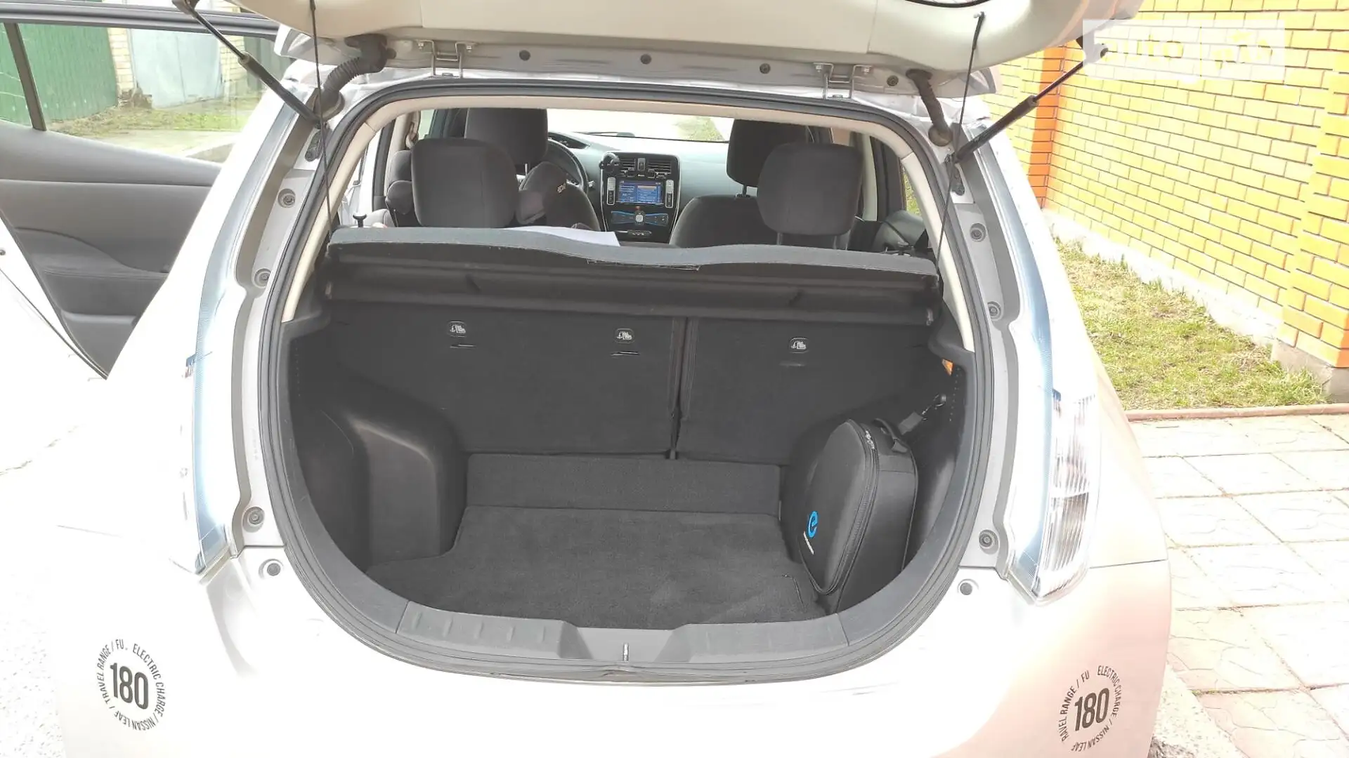 2013 Nissan Leaf - мініатюра 37