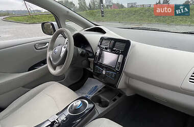 Хетчбек Nissan Leaf 2012 в Стрию