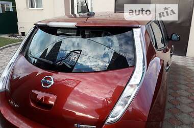 Хетчбек Nissan Leaf 2014 в Херсоні
