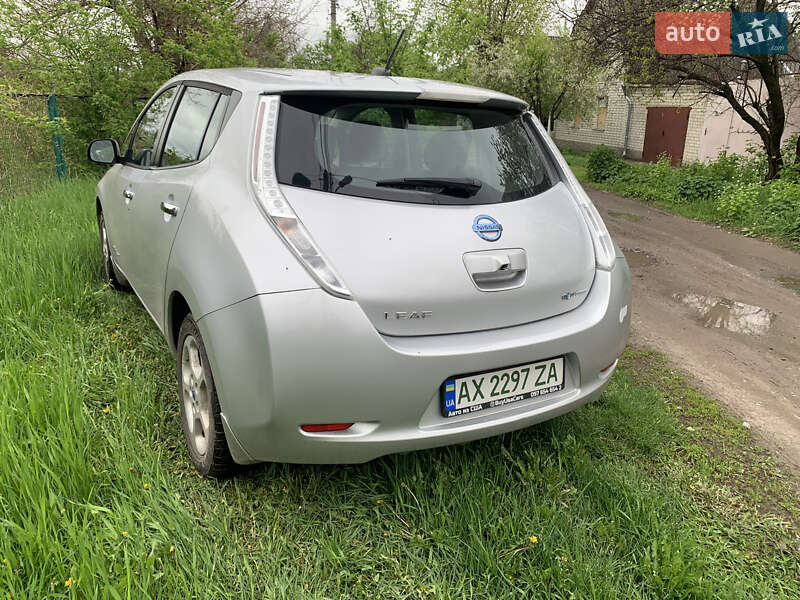 Хетчбек Nissan Leaf 2016 в Харкові