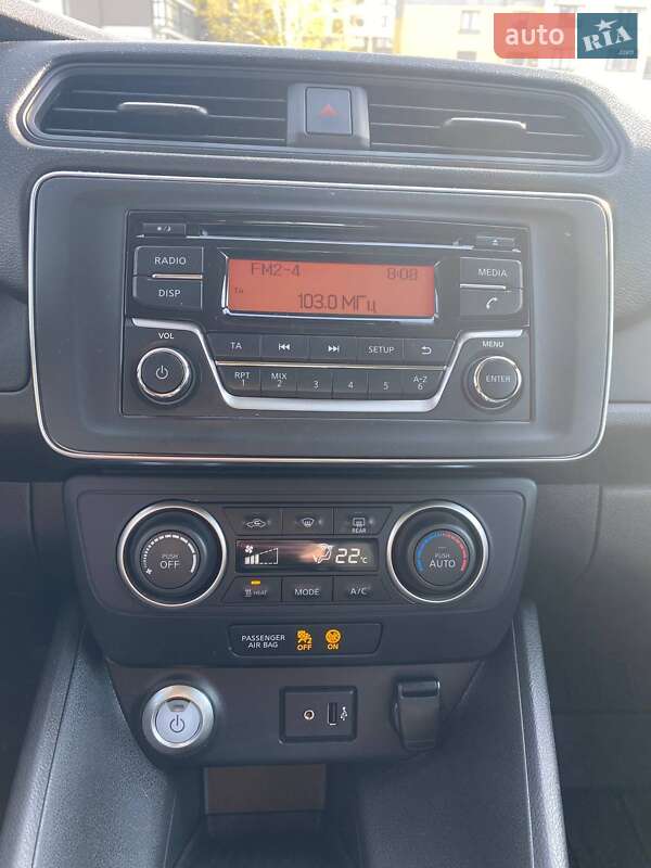 Хетчбек Nissan Leaf 2021 в Івано-Франківську