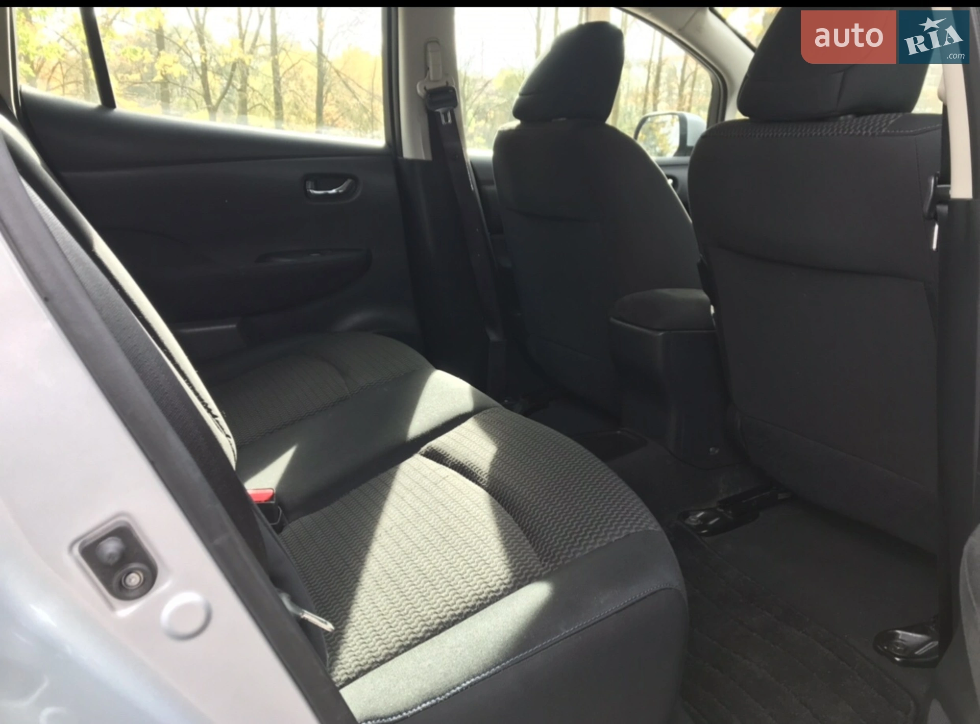 Nissan Leaf 2014 VIN 1N4AZ0CP0FC319477 фото оголошення 8 з 14