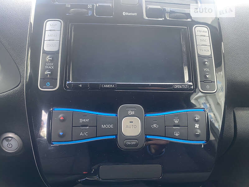 Хэтчбек Nissan Leaf 2016 в Житомире