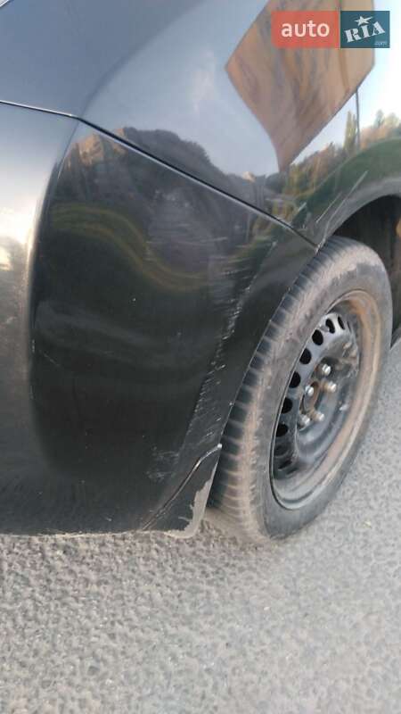 Хетчбек Nissan Leaf 2014 в Харкові