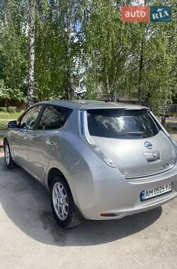 Хэтчбек Nissan Leaf 2014 в Звягеле