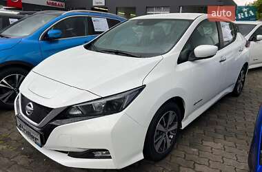 Хэтчбек Nissan Leaf 2019 в Киеве