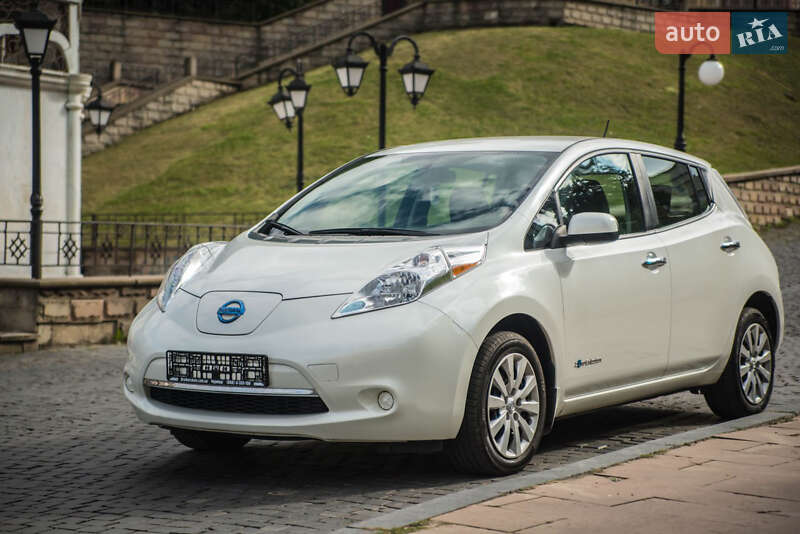 Nissan Leaf 2014