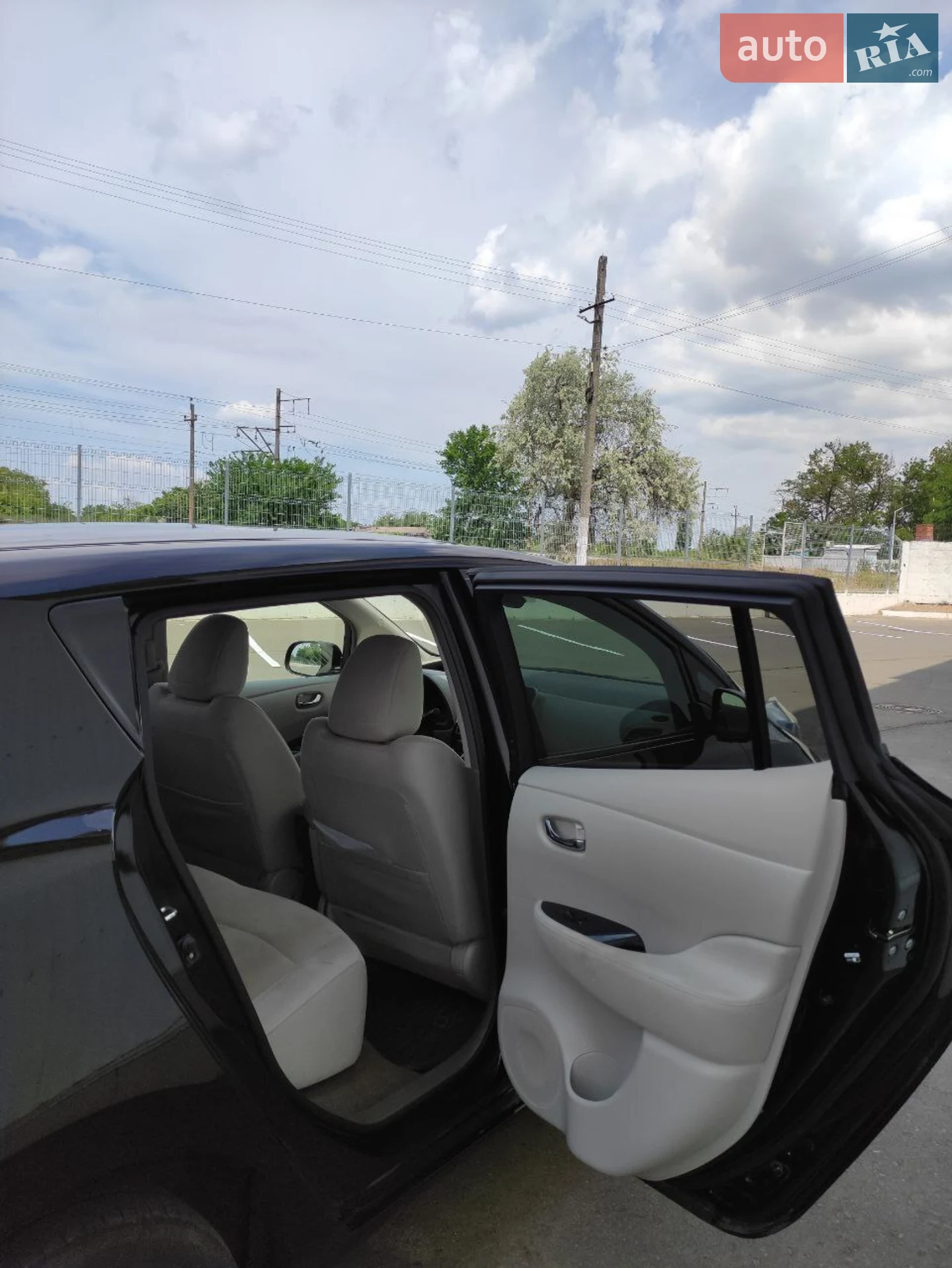 2012 Nissan Leaf - мініатюра 26