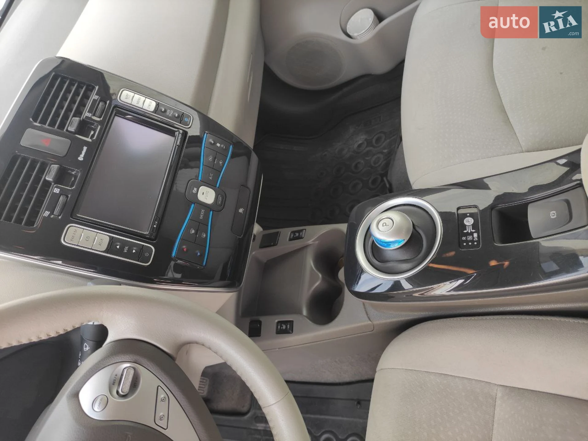 2012 Nissan Leaf - мініатюра 23