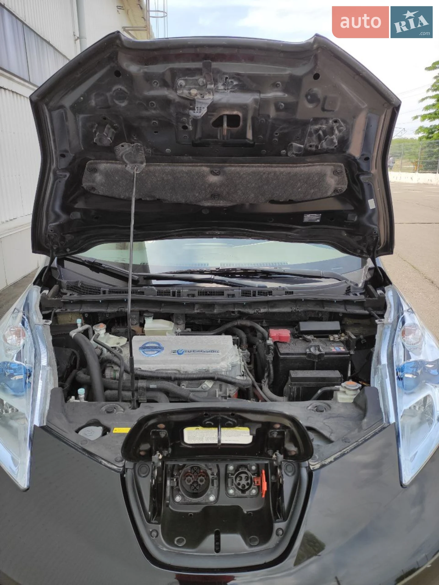2012 Nissan Leaf - мініатюра 38