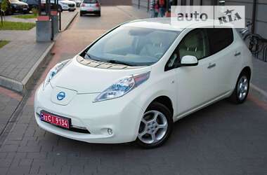 Хэтчбек Nissan Leaf 2012 в Дрогобыче