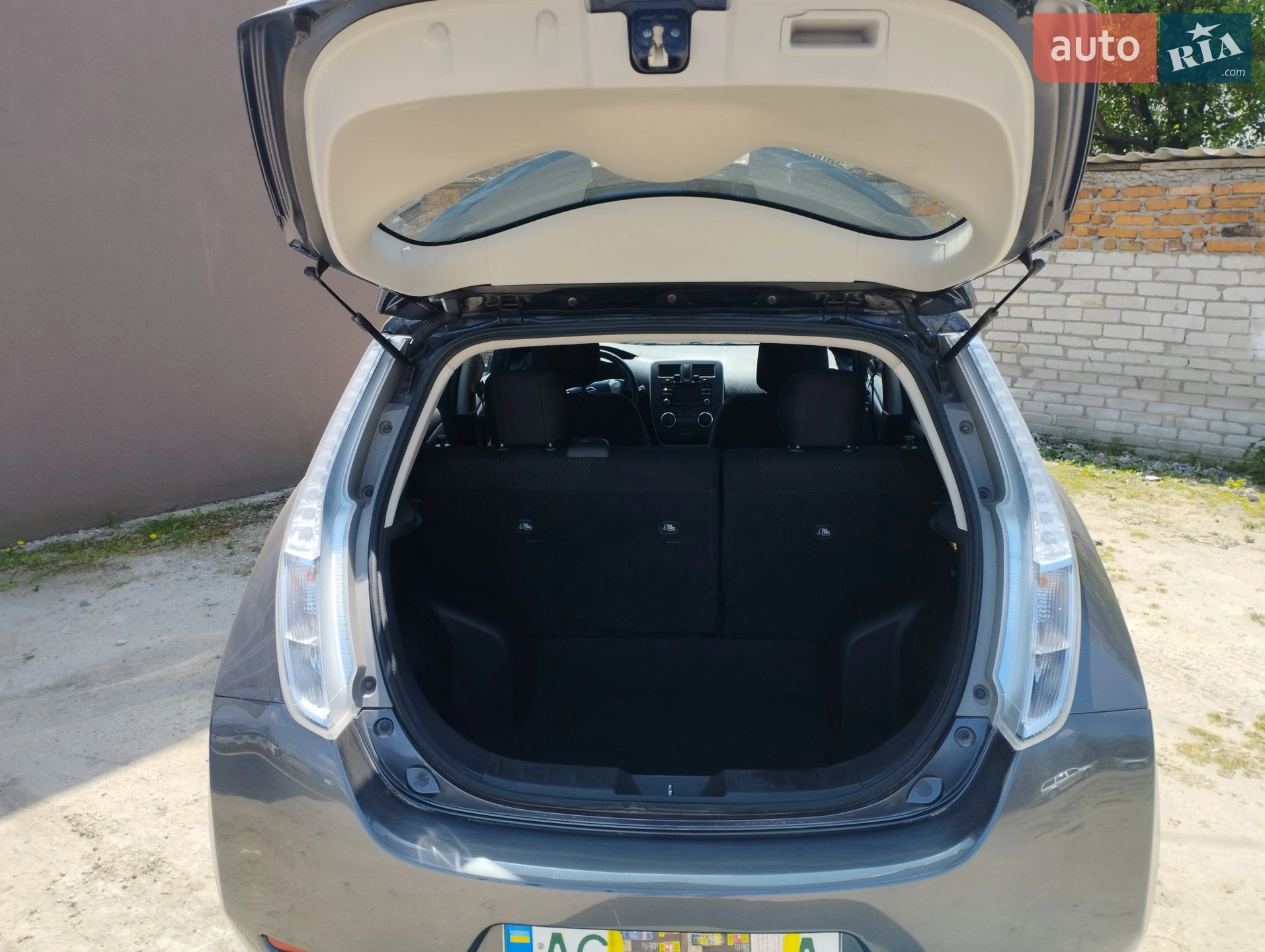 2013 Nissan Leaf - мініатюра 11