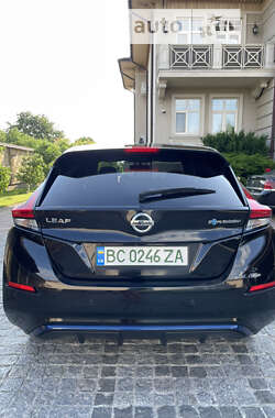 Хетчбек Nissan Leaf 2018 в Львові