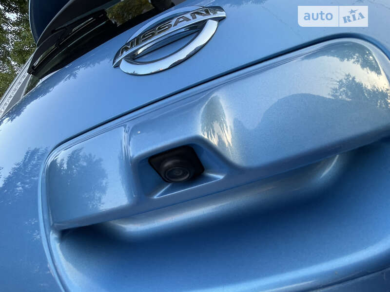 Хэтчбек Nissan Leaf 2014 в Днепре