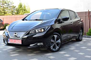 Хетчбек Nissan Leaf 2018 в 