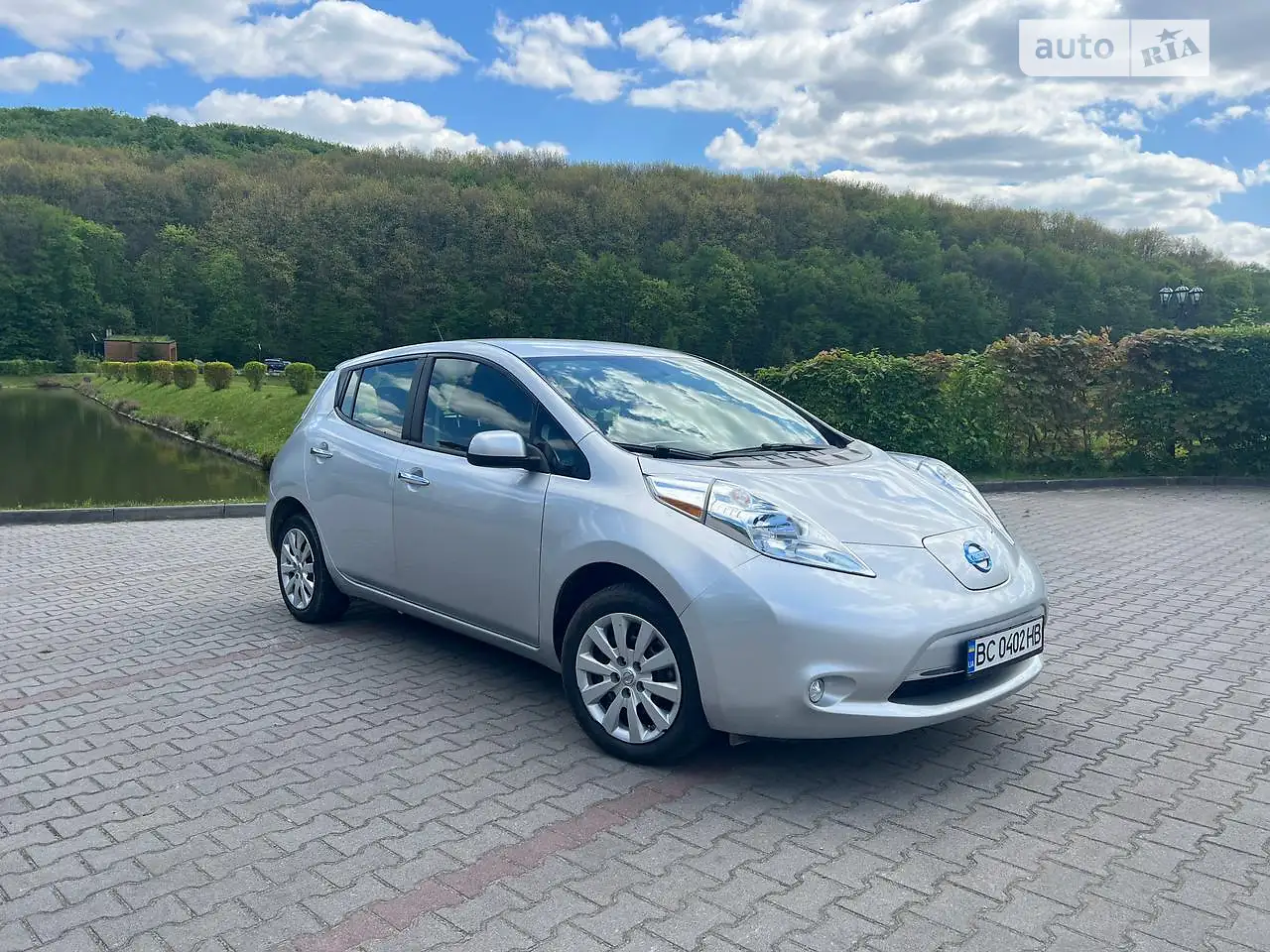 2015 Nissan Leaf - мініатюра 11