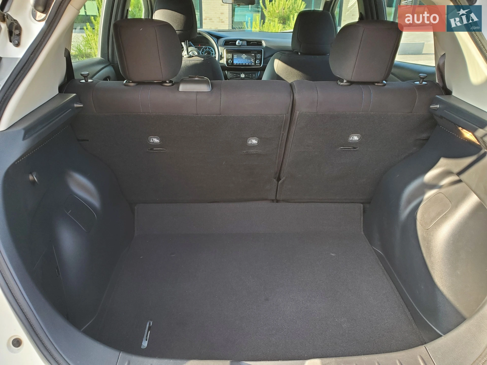2019 Nissan Leaf - мініатюра 16