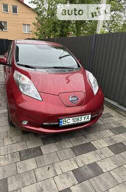 Хэтчбек Nissan Leaf 2016 в Львове