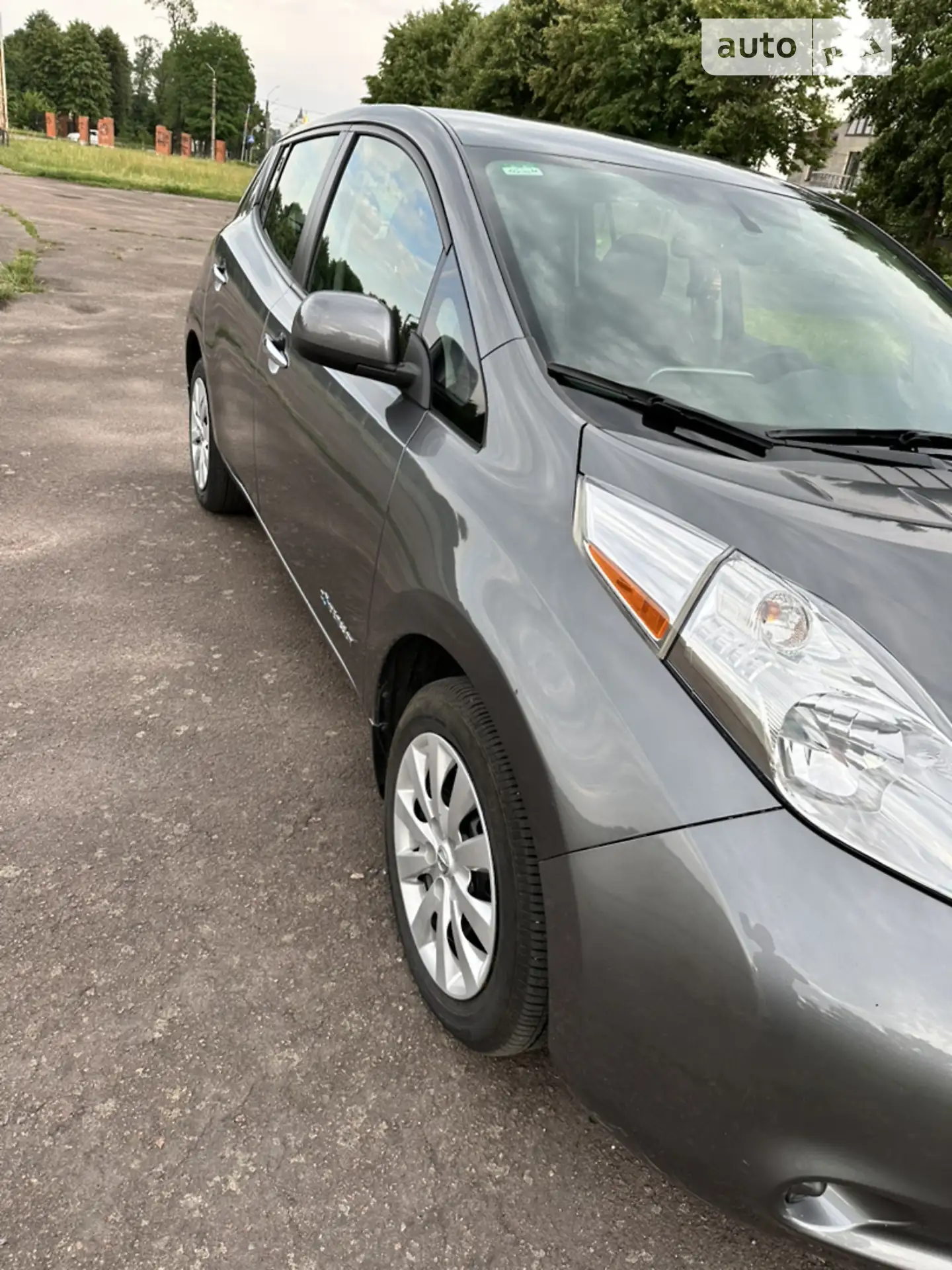 2017 Nissan Leaf - мініатюра 6